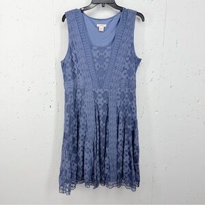Sundance Women’s size 14 True Essence Blue Lace Sleeveless Lined Full Dress